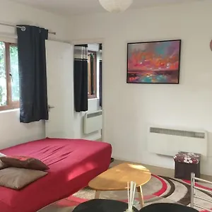 https://modern-spacious-detached-cottage-in-cambridge.cambridgehotelsuk.com