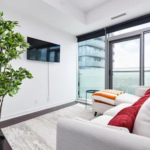 https://downtown-condo-near-cn-tower-scotiabank-arena-rogers.niagara-fallshotels.com